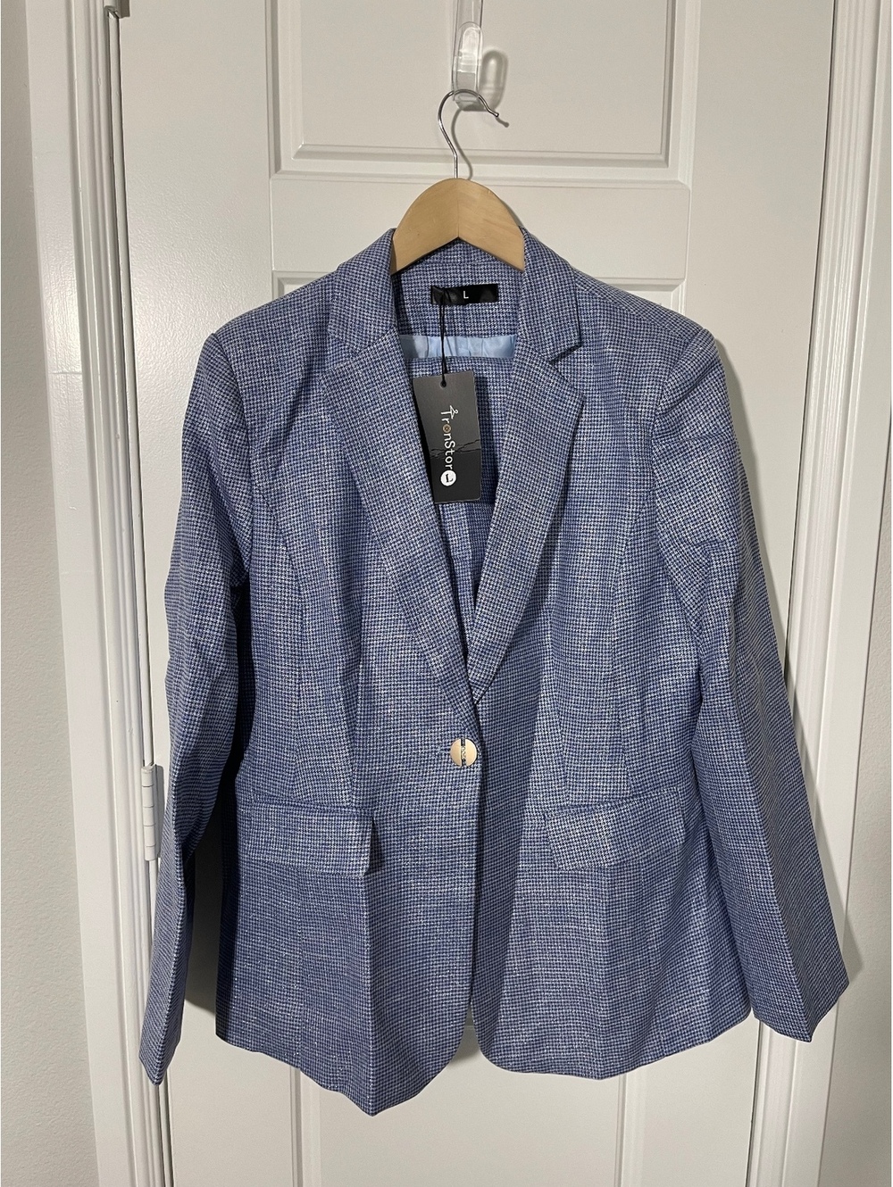 Women’s Pant Suits Size LG Blue Small Checkered 2 Pieces W462